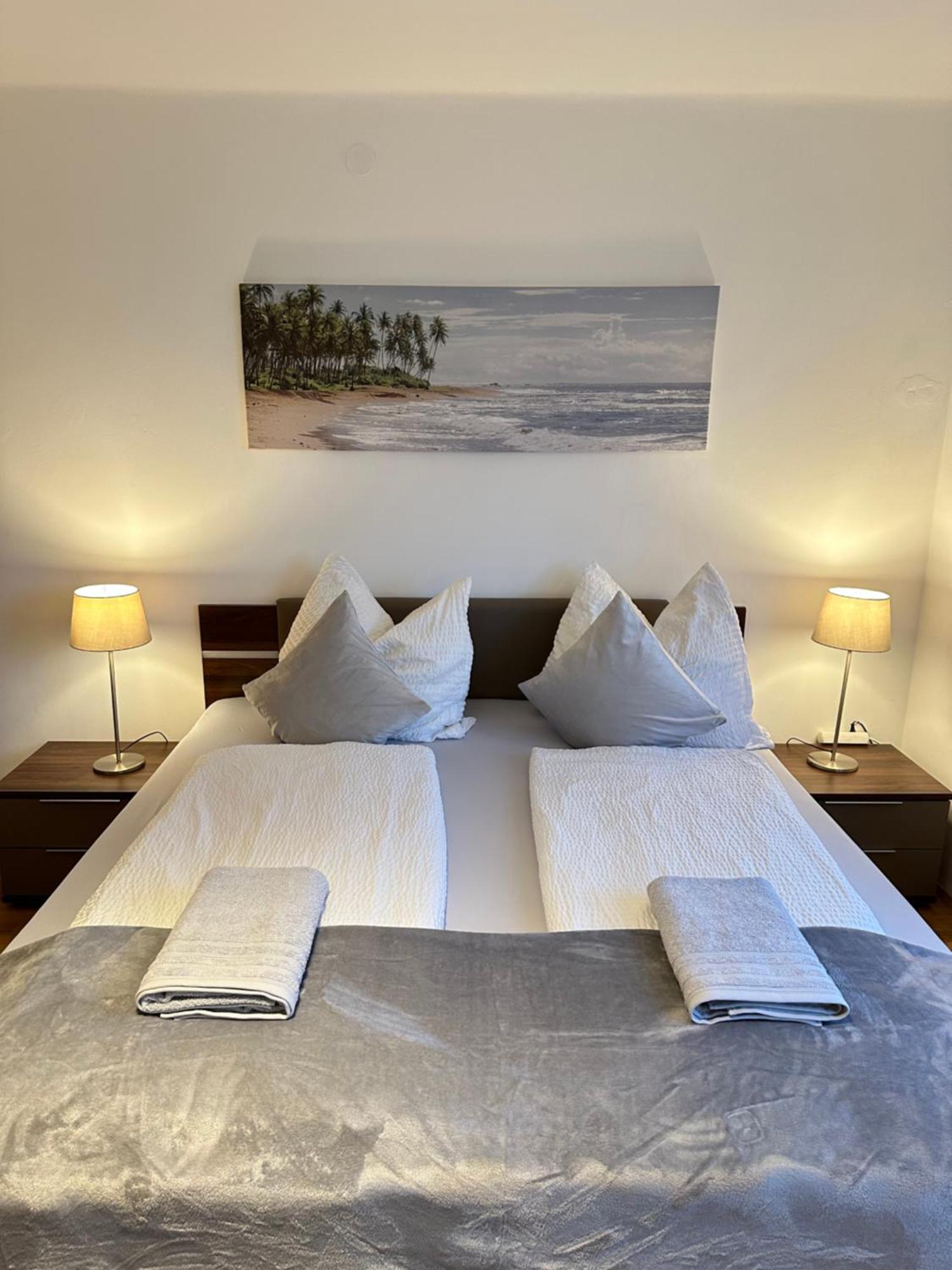 The Peaceful Garden Stay & Free Parking Salzburg Exterior photo