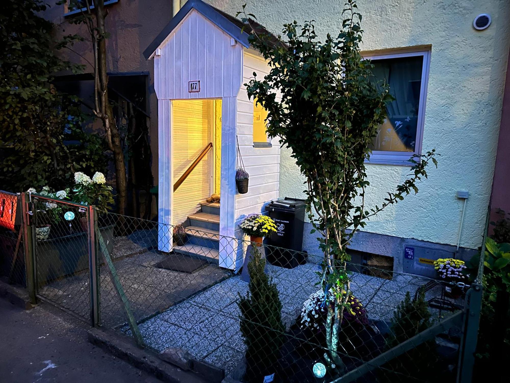 Green Paradise With Garden & Free Parking Hotel Salzburg Exterior photo